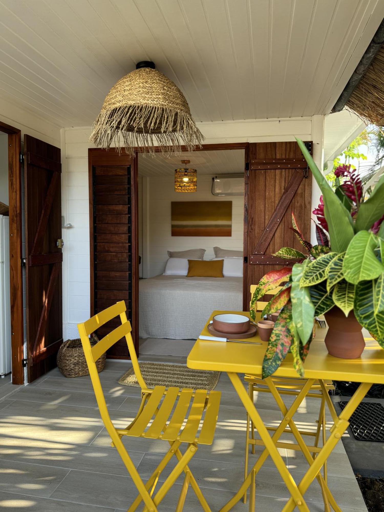 Les Cabanes Cosy A 2 Pas Du Lagon - Charme Et Confort Ле-Франсуа Экстерьер фото