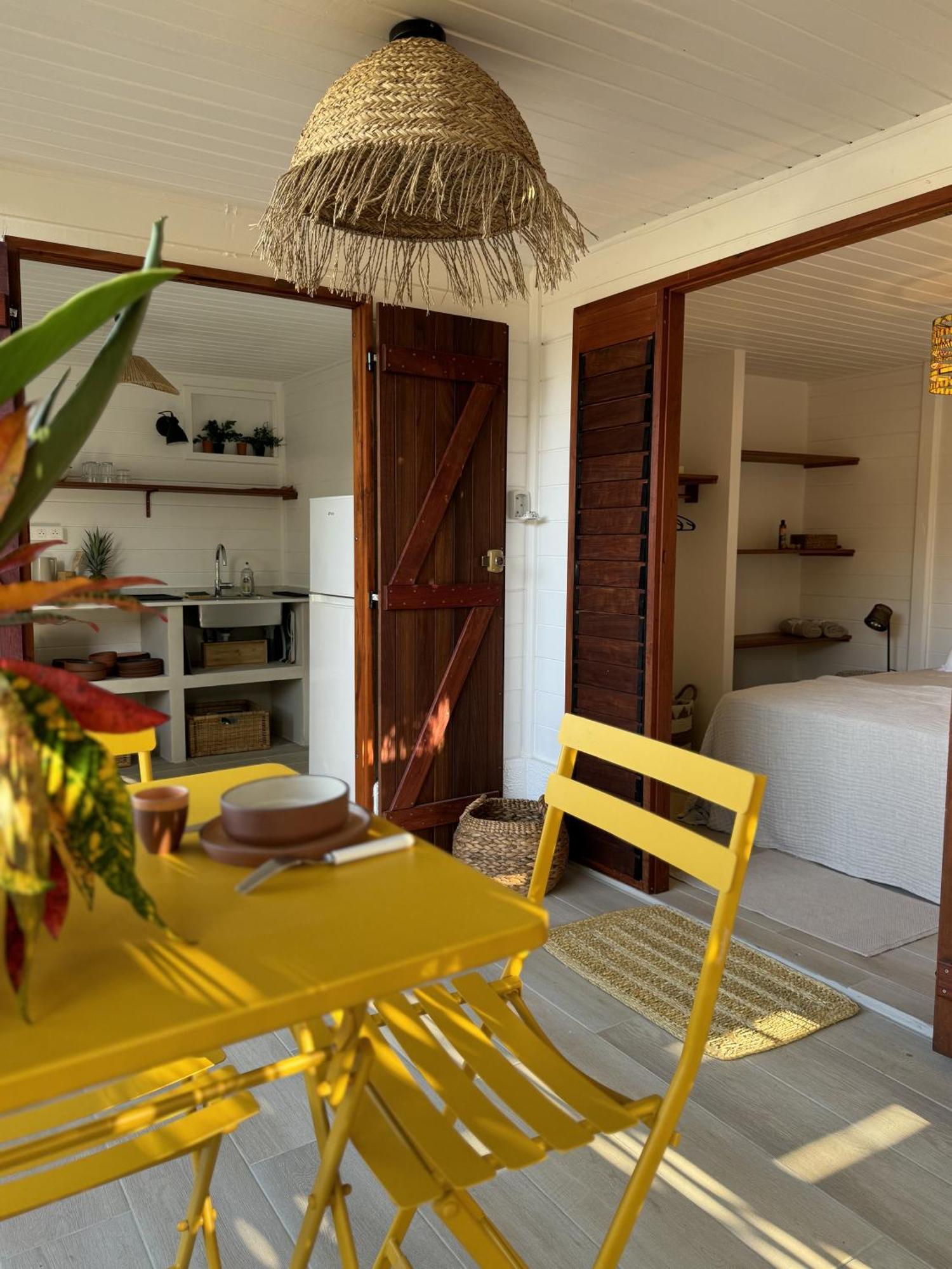 Les Cabanes Cosy A 2 Pas Du Lagon - Charme Et Confort Ле-Франсуа Экстерьер фото