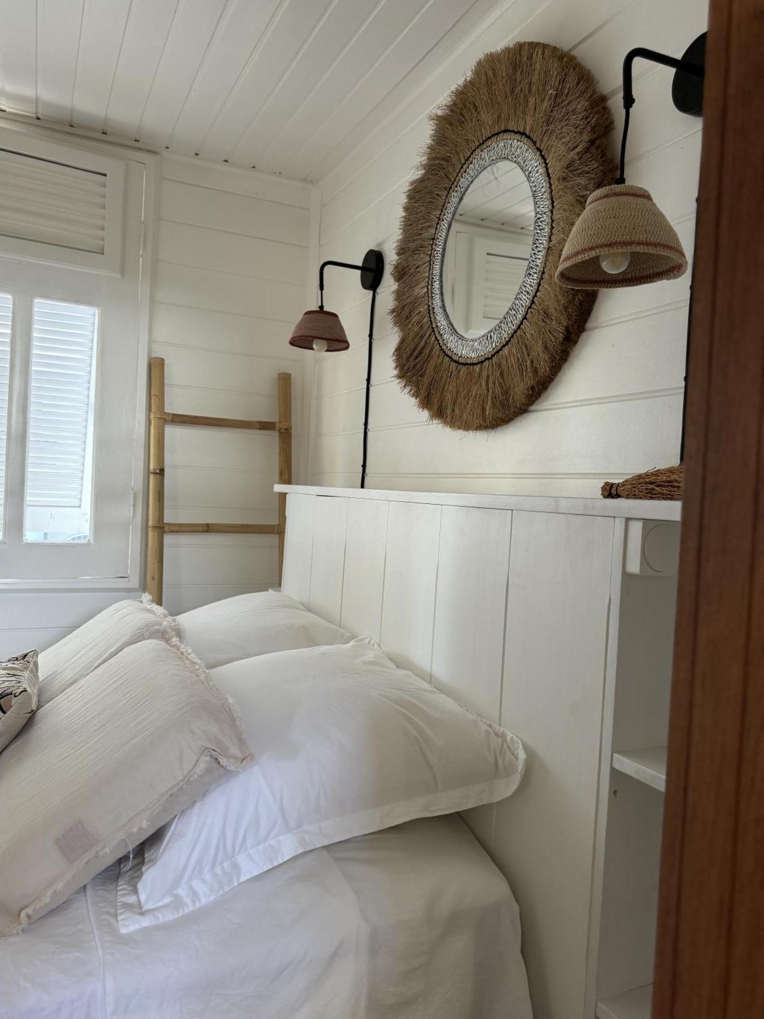 Les Cabanes Cosy A 2 Pas Du Lagon - Charme Et Confort Ле-Франсуа Экстерьер фото