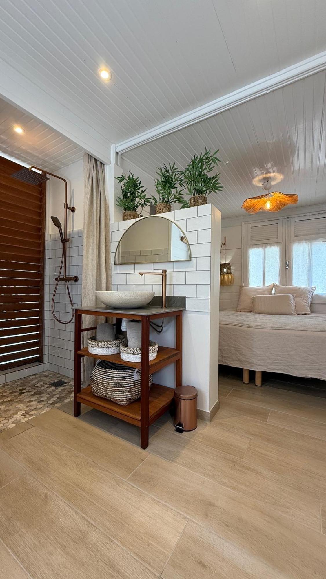 Les Cabanes Cosy A 2 Pas Du Lagon - Charme Et Confort Ле-Франсуа Экстерьер фото